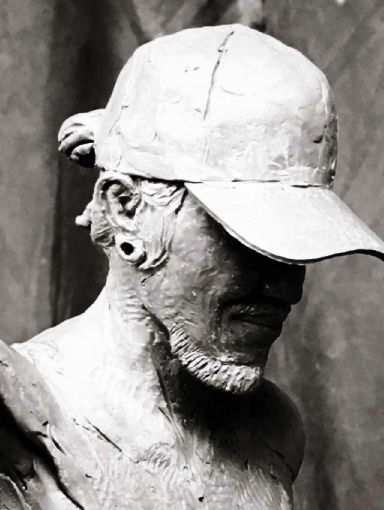 รูปปั้นพี่ตูน 