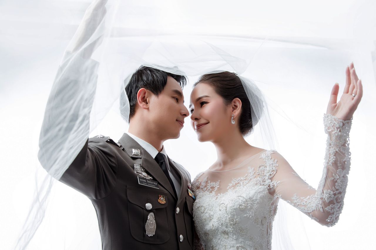 เจ้าบ่ายในเครื่องแบบเนี้ยบไปอีก