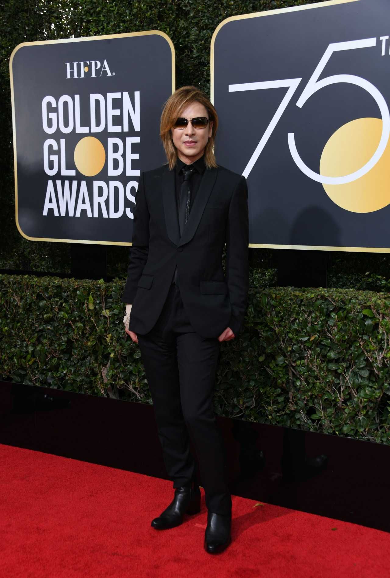 หล่อเท่ไม่เสื่อม โยชิกิ นักร้องนำวงร็อกชื่อดังญี่ปุ่น เอ็กซ์ เจแปน (X Japan)