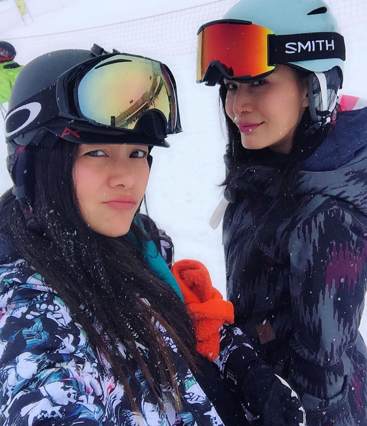 โยและเอ อัญชลี พี่สาวที่เคียงข้างทั้งสุขและทุกข์มาตลอด