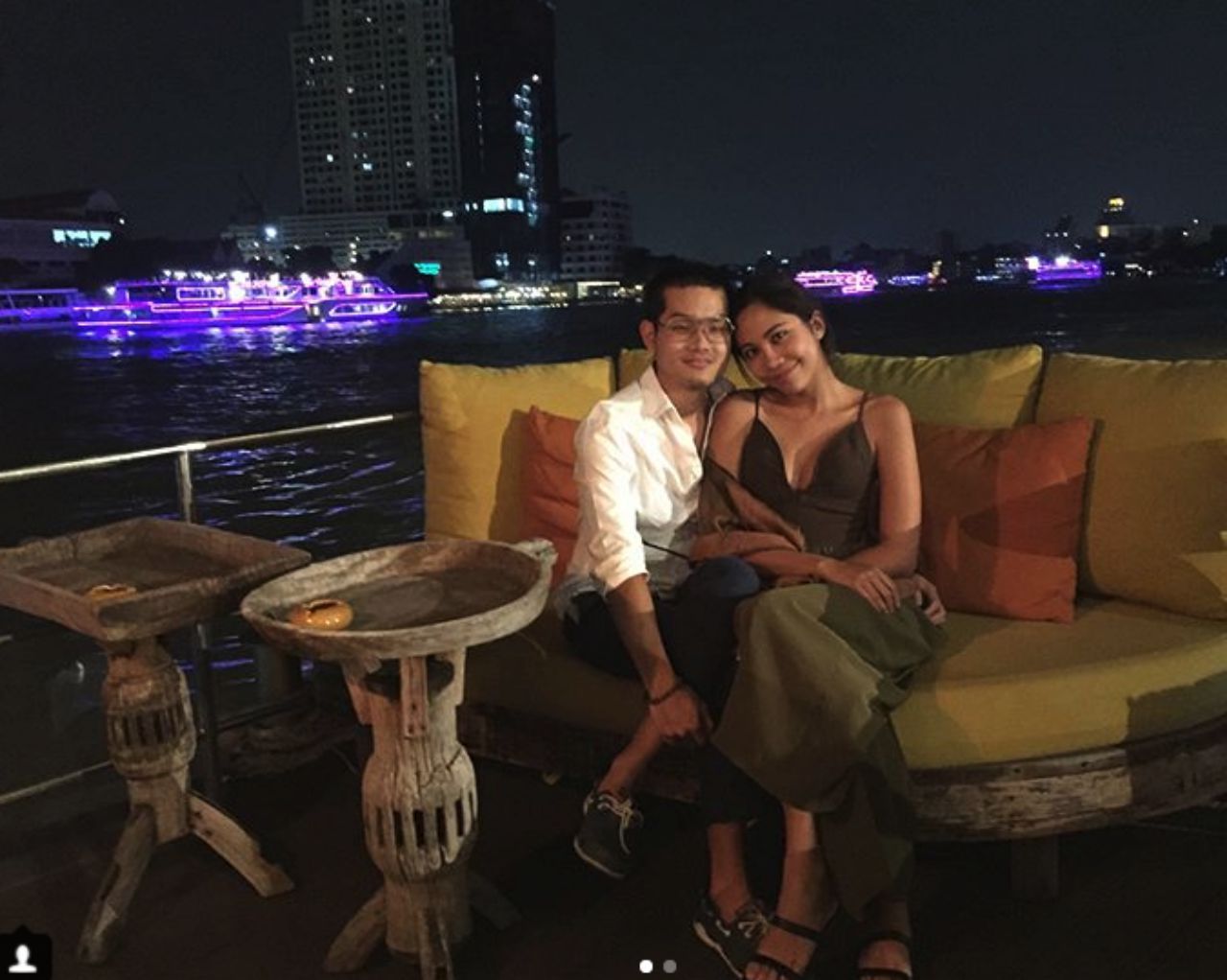 รักกันให้คนอิจฉา