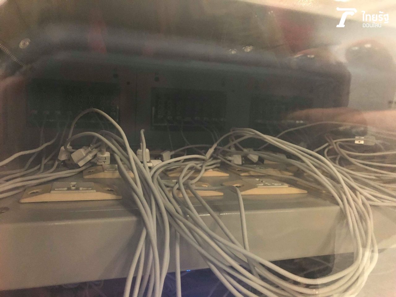 เครื่องอบอุณหภูมิสูง เพื่อทดสอบความคงทนของสายชาร์จ