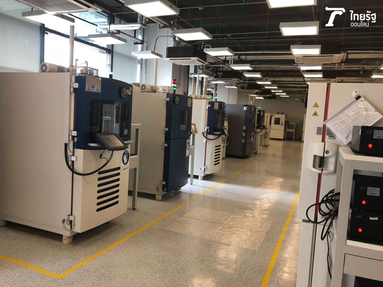 ภาพเครื่องทดสอบอุณหภูมิ สภาพอากาศ ความชื้น และสิ่งแวดล้อม