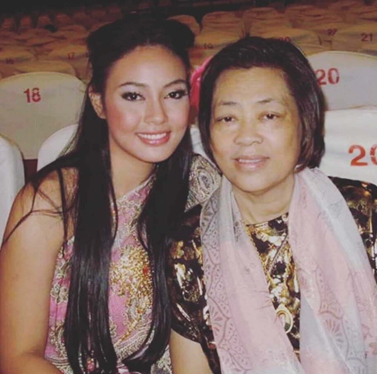 แม่เล็ก-ตั๊ก อดีต