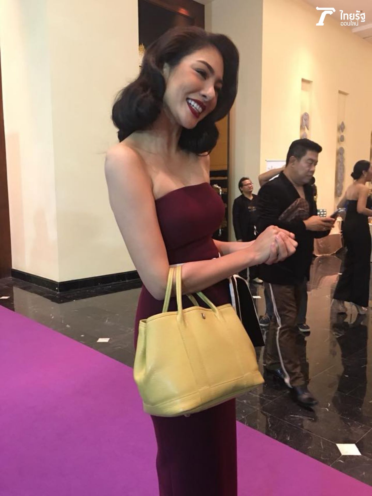 ส่งยิ้มหวานๆ แบบฝ้าย สุภาพร  มะลิซ้อน มิสแกรนด์ไทยแลนด์ Miss Grand Thailand 2016