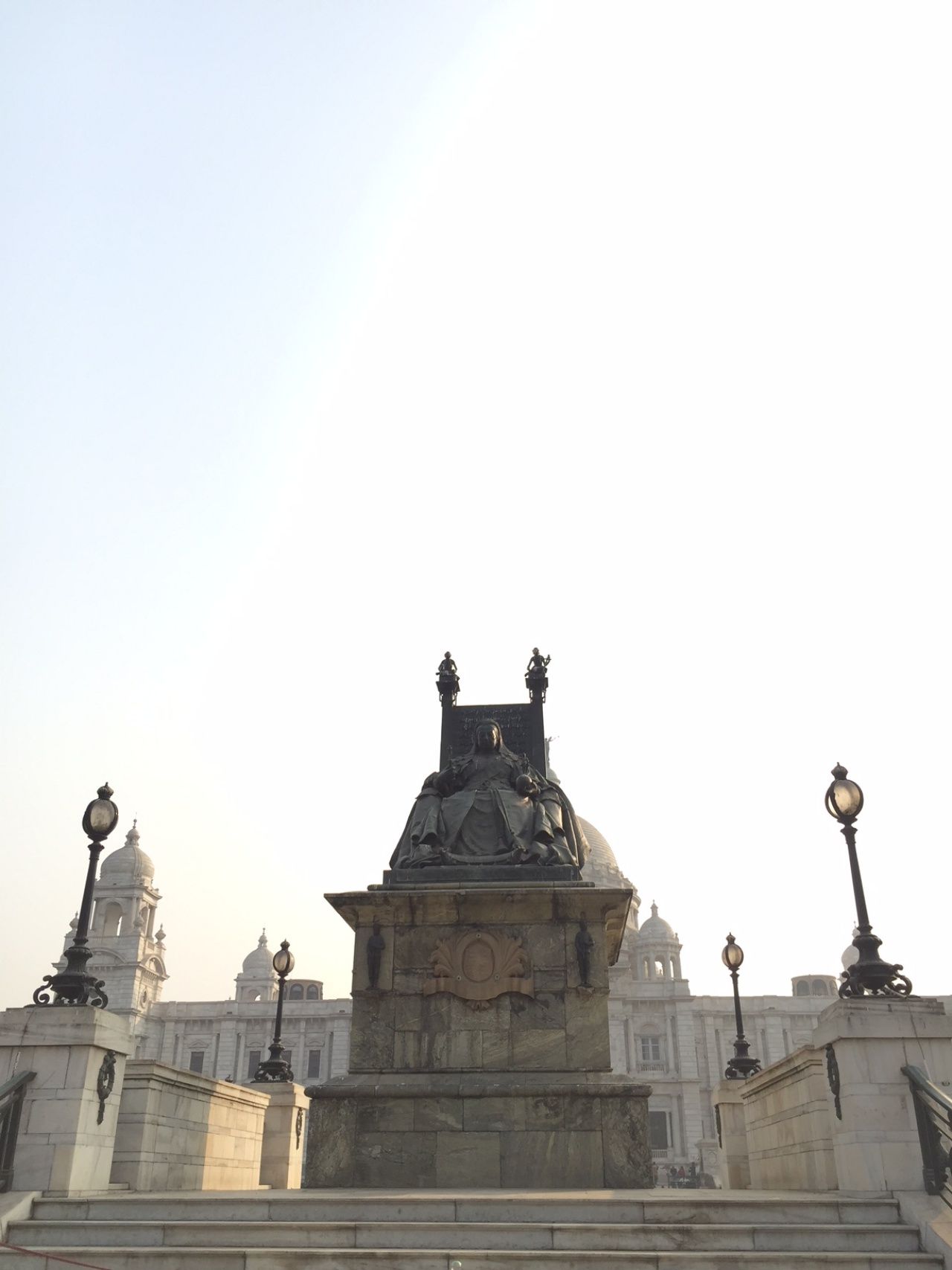 รูปหล่อสัมฤทธิ์ควีนวิกตอเรียแห่งอังกฤษ