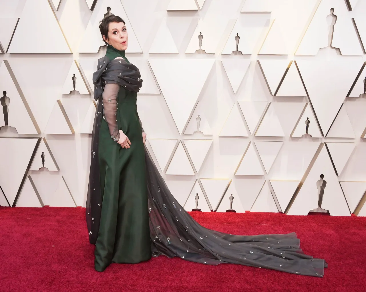 สวยสมวัยอย่างที่เห็น โอลิเวีย โคลแมน นำหญิงยอดเยี่ยมจาก The Favourite กับชุดพราด้า Prada
