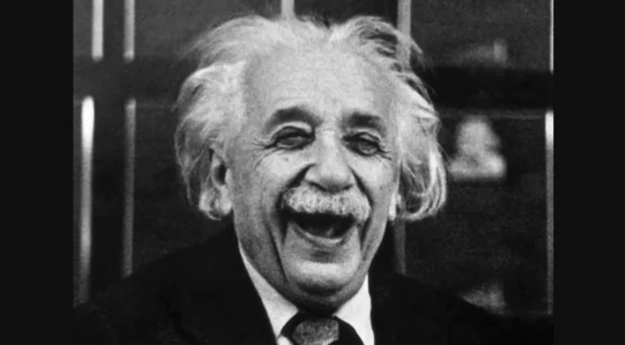   อัลเบิร์ต ไอน์สไตน์ อภิมหาอัจฉริยะของโลก 