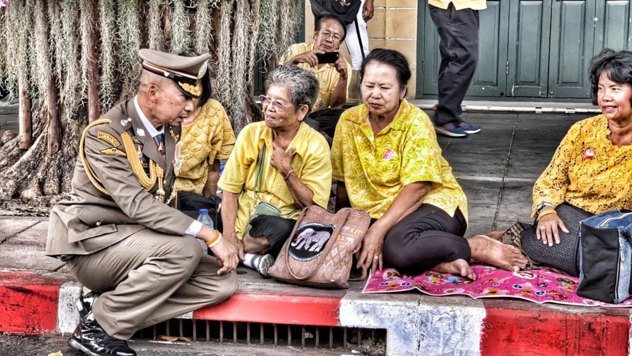 พล.ต.ต.ต่อศักดิ์ สุขวิมล ผู้บังคับการตำรวจมหาดเล็กราชวัลลภรักษาพระองค์ 904
