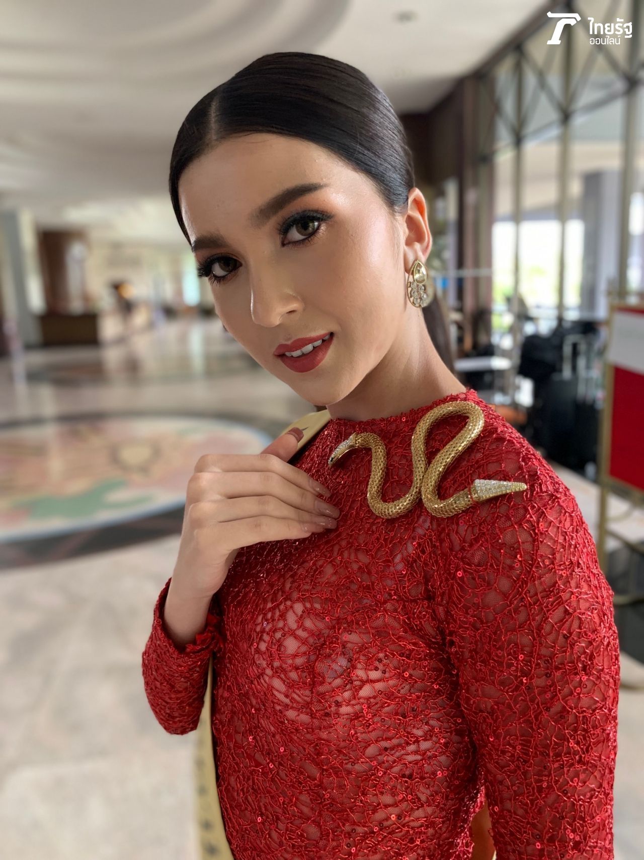 ระวังโดนงูฉกนะๆ 