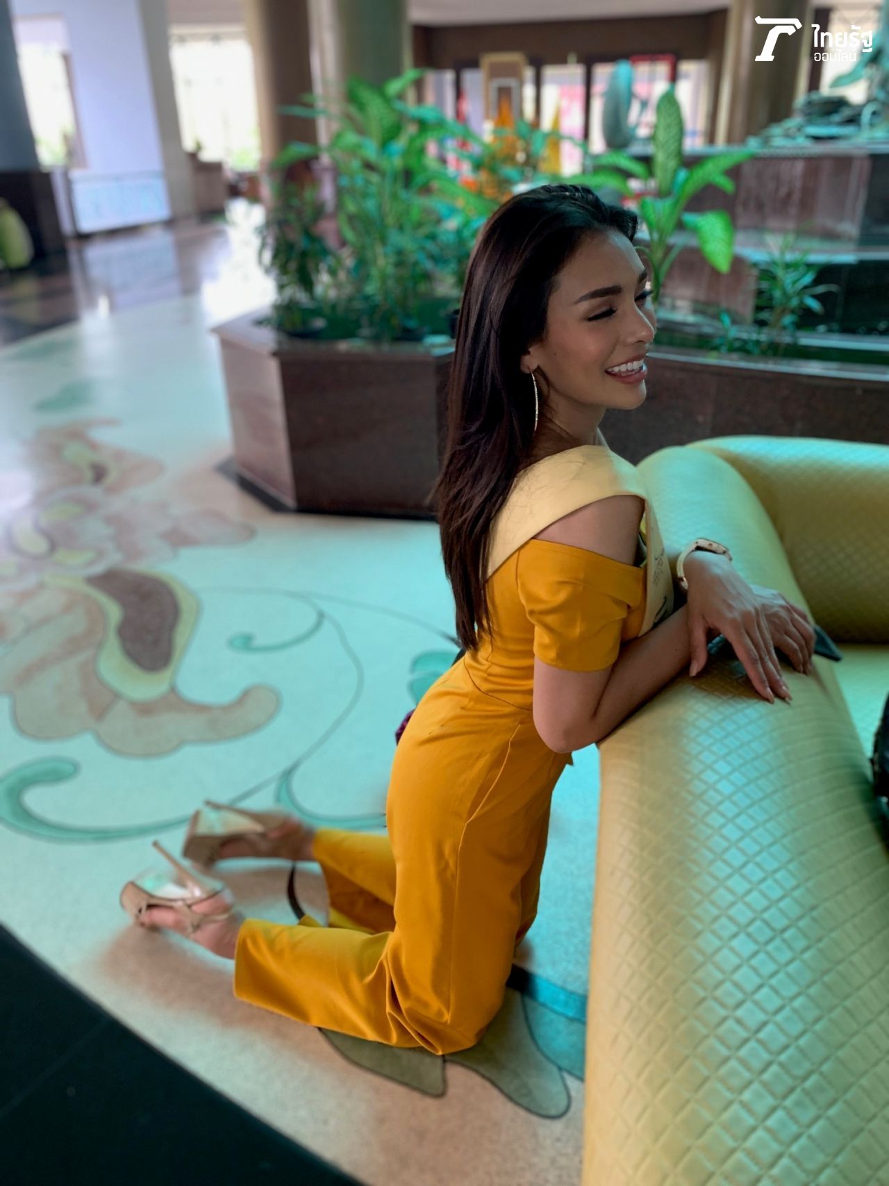 ไม่พลาดความงาม สวยพุ่งทุกวินาที โกโก้ อารยะ ศุภฤกษ์ มิสแกรนด์นครพนม 