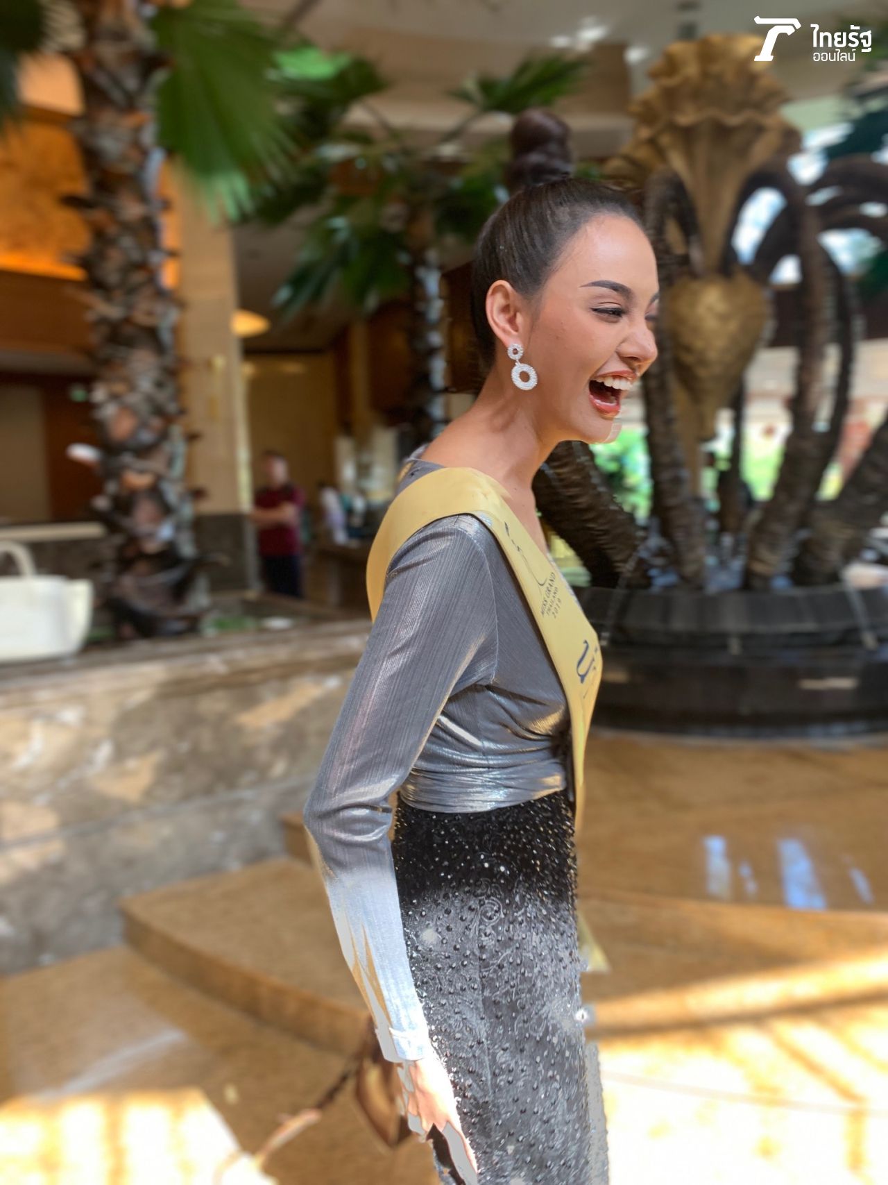 สวยหวานจริงๆ มิสแกรนด์น่าน ที่เบตง ยะลา 