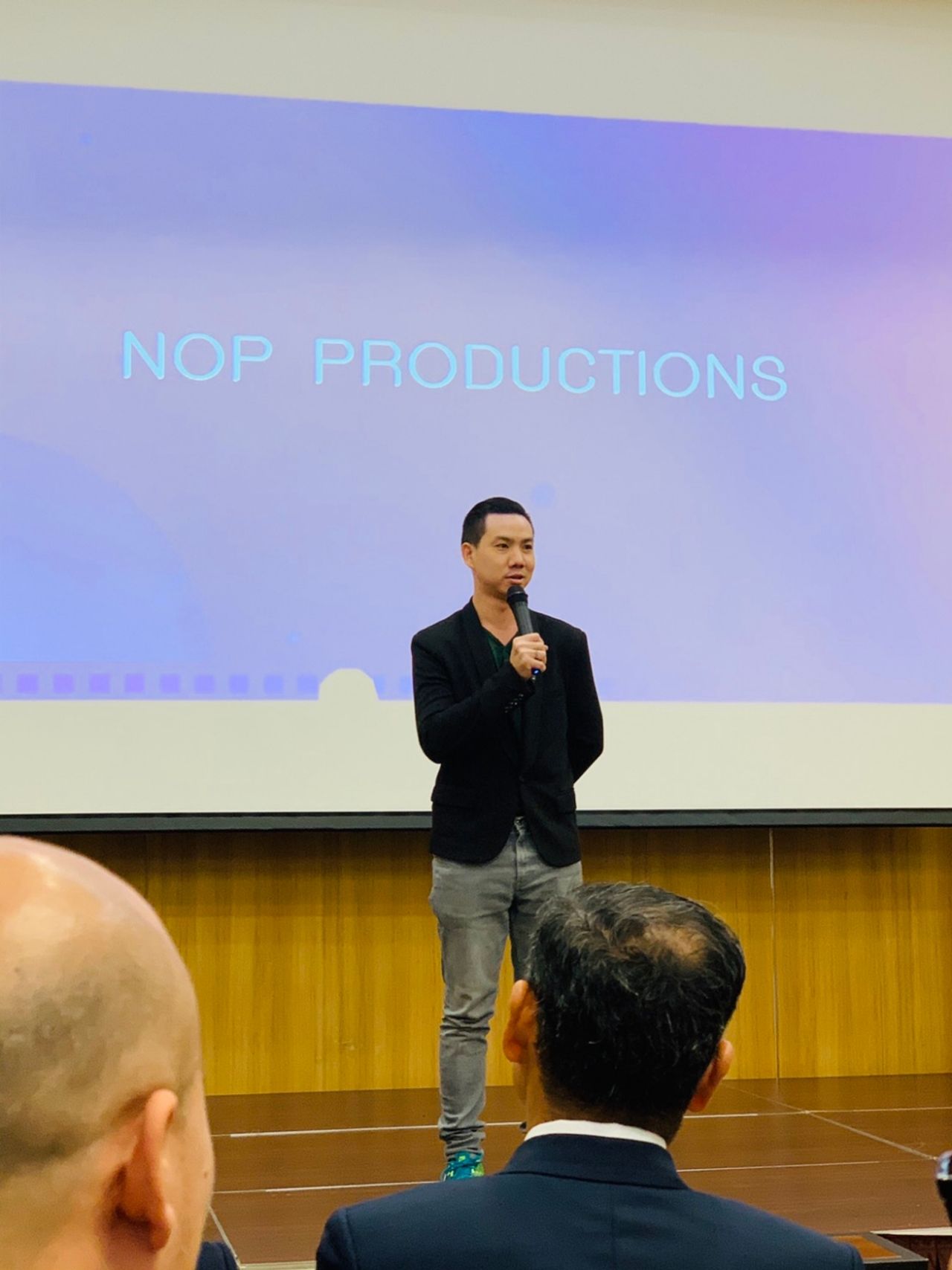 ณ๊อบ ศฐาณพงศ์ ลิ้มวงษ์ทอง ผู้บริหารบริษัทณ๊อบโปรดักชั่นส์ Nob Productions 