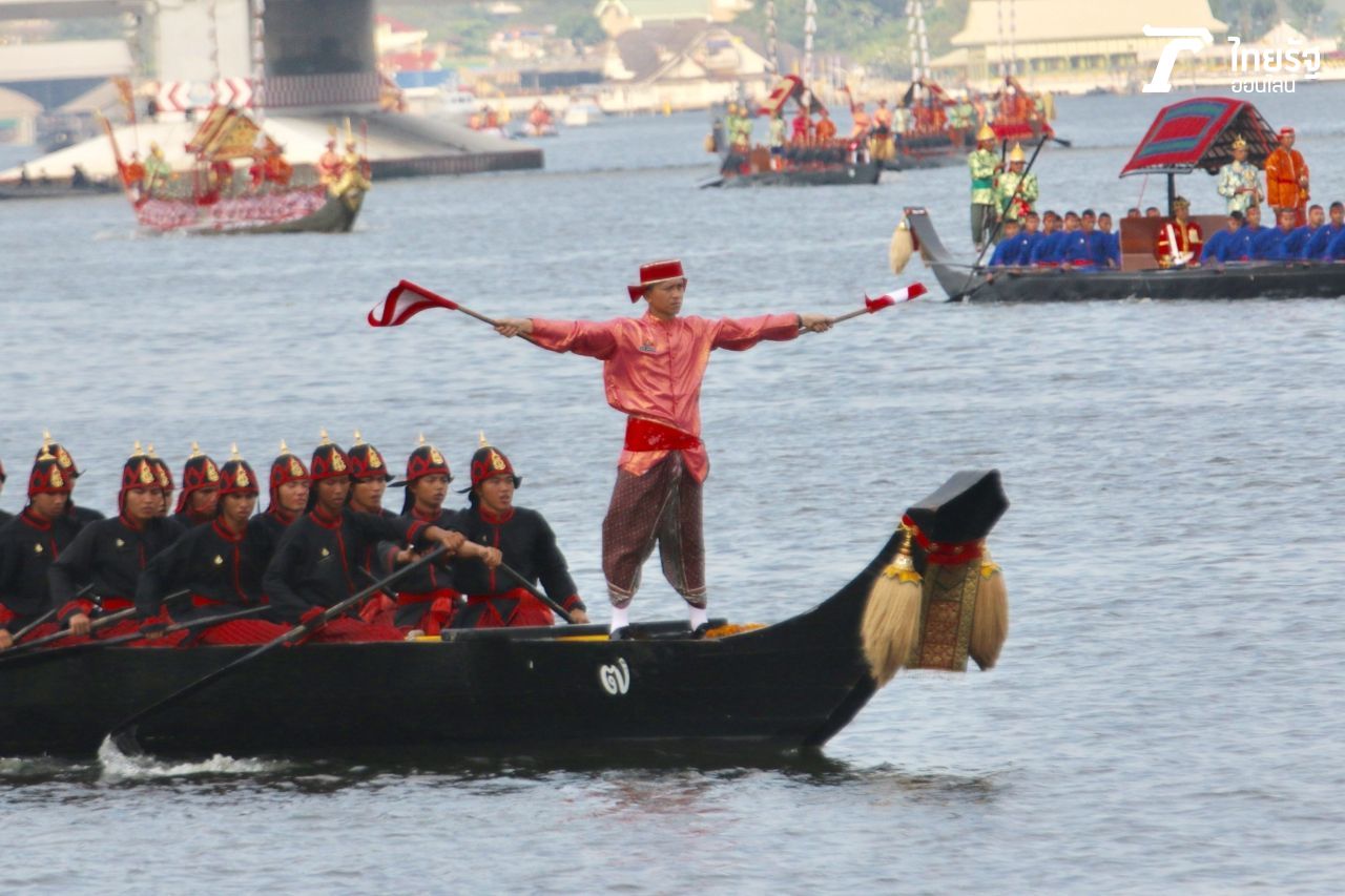 เรือดั้ง ลำที่ 7 ซึ่งมีทั้งหมด 22 ลำ