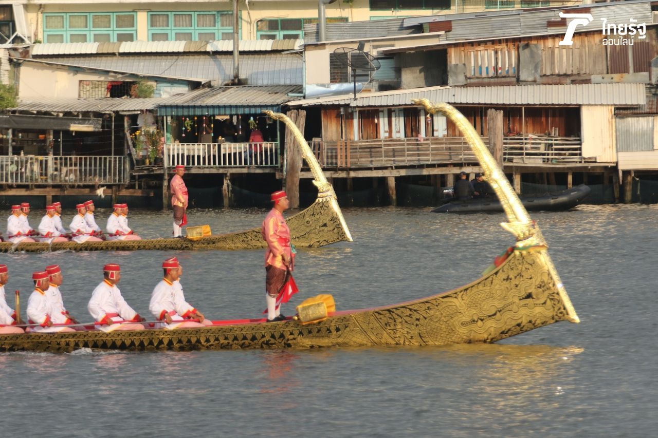 “เรือเอกชัยเหินหาว” และ “เรือเอกชัยหลาวทอง”