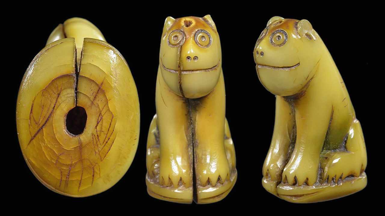 เขี้ยวเสือแกะ หลวงพ่อปาน วัดคลองด่าน ของบอย เชียงใหม่