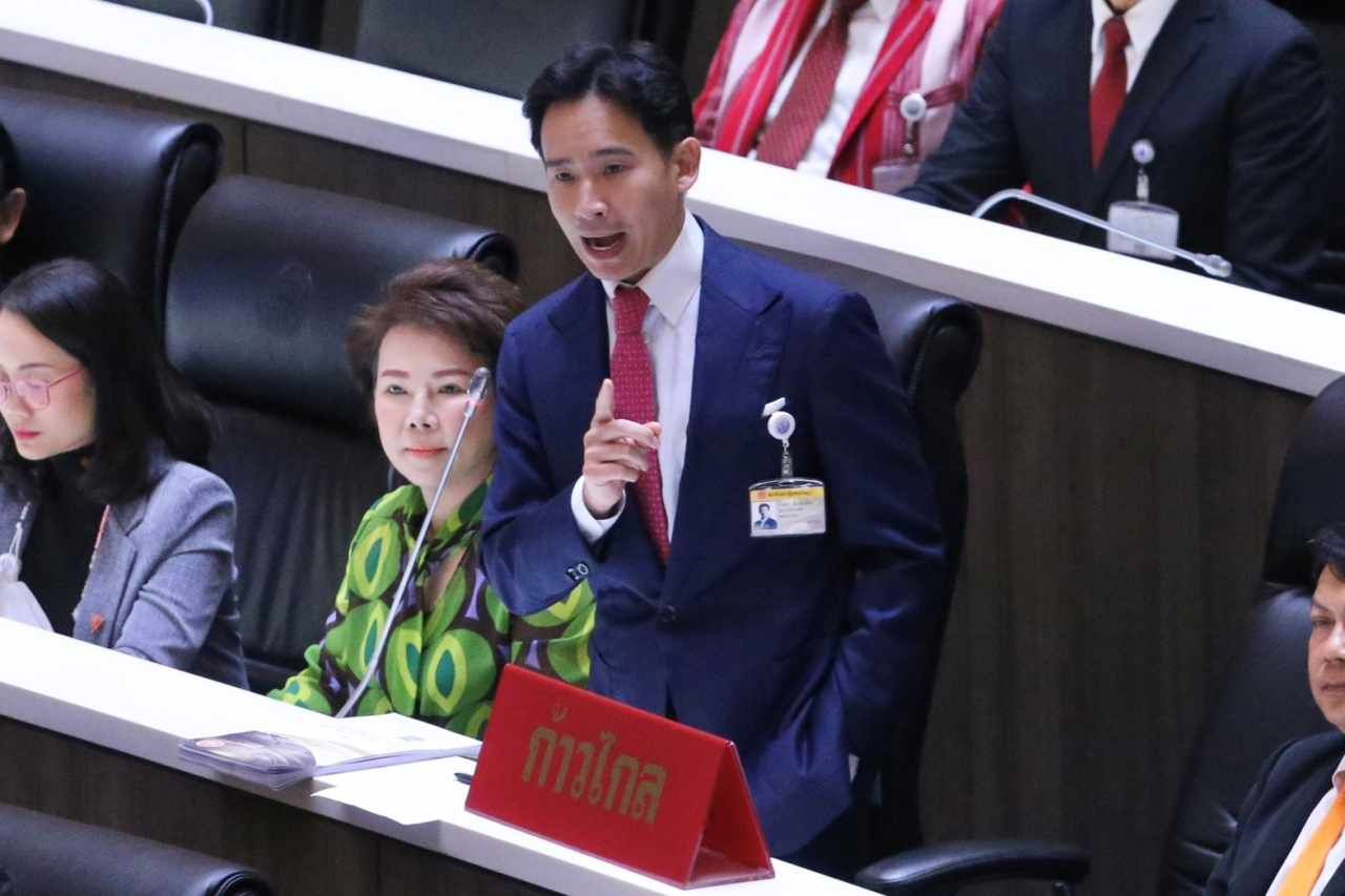 นายพิธา ลิ้มเจริญรัตน์ ส.ส.บัญชีรายชื่อ พรรคก้าวไกล