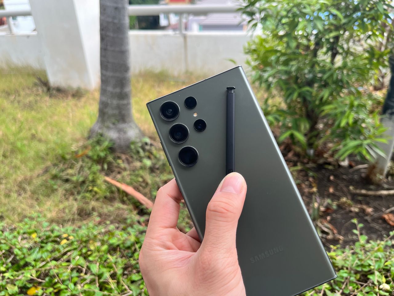 Galaxy S23 Ultra และปากกา S Pen