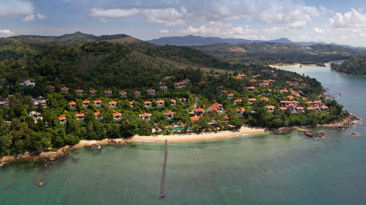 ชวนสัมผัส “ตรีสรา” สวนบนสวรรค์ วิวทะเลภูเก็ต 360 องศา