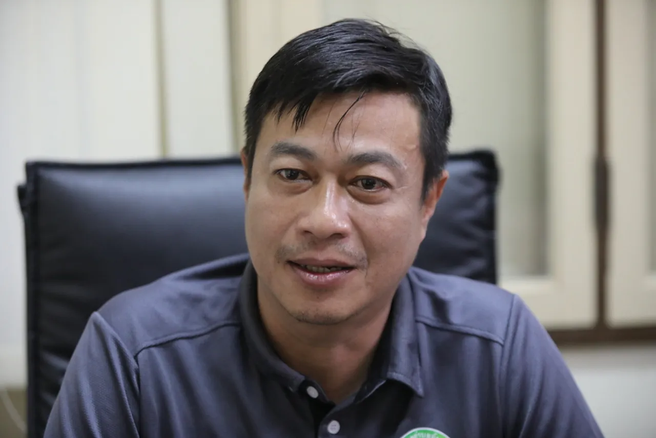 'นายกฤษฎี กลิ่นจงกล' นายกเทศมนตรีตำบลอัมพวา