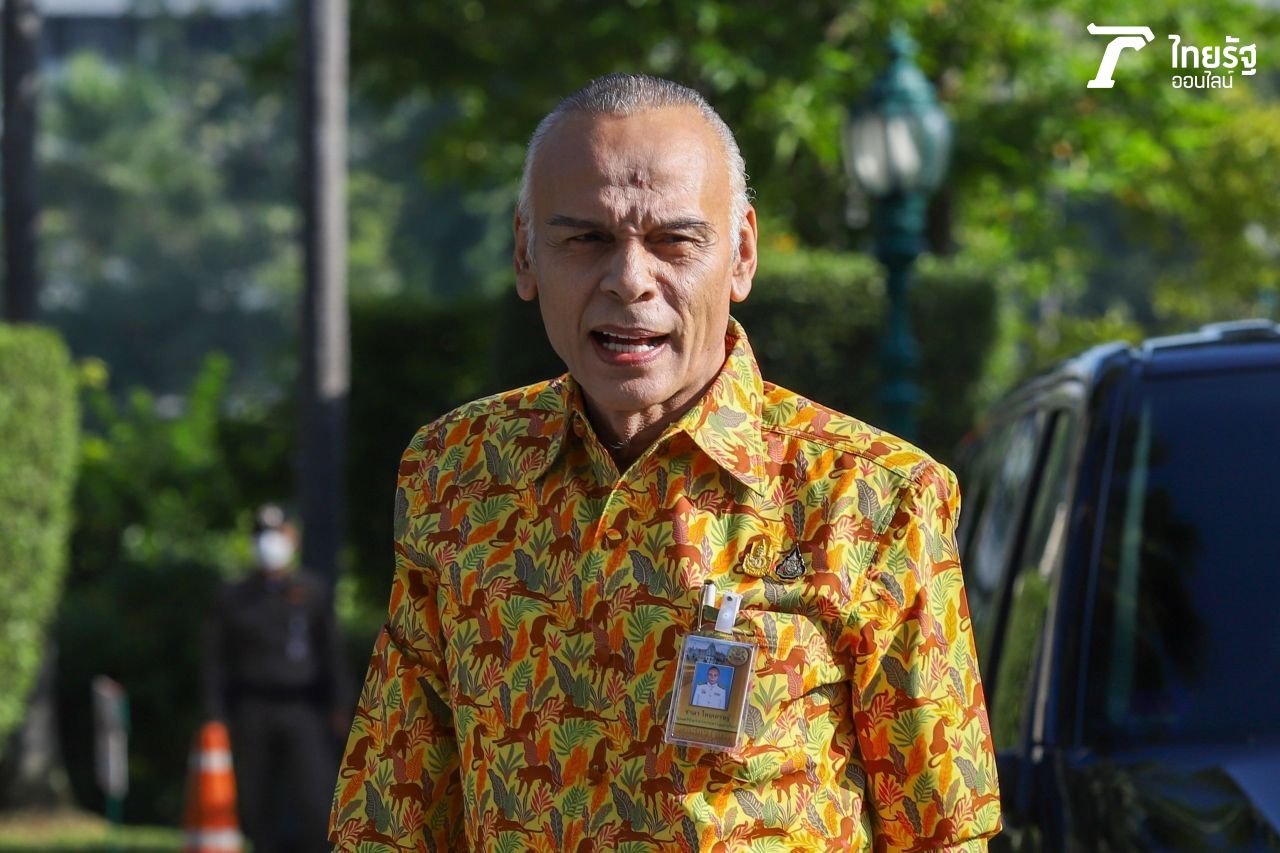 ชาดา ไทยเศรษฐ์