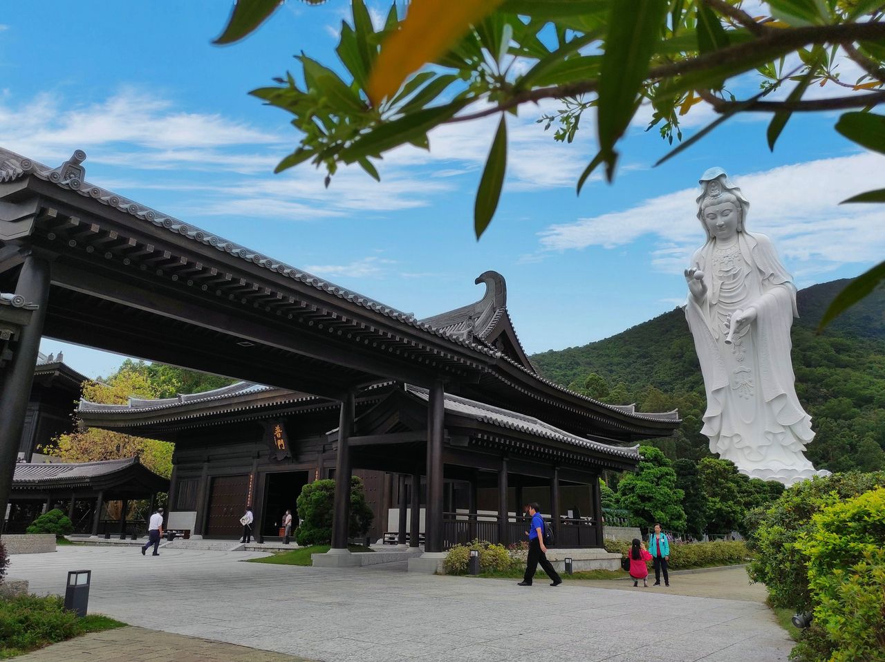 วัดซีซาน (Tsz Shan Monastery)