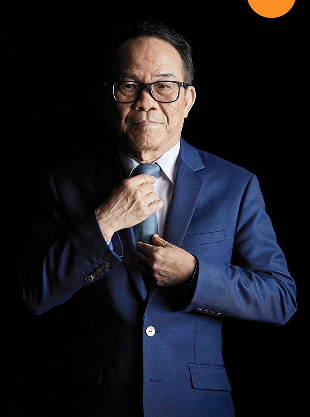 ดร.นิเวศน์