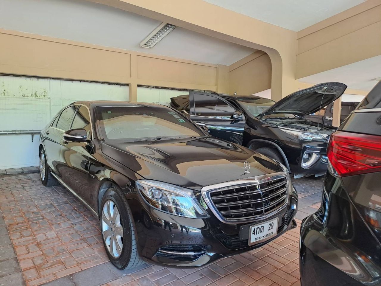 รถประจำตำแหน่งนายกรัฐมนตรี