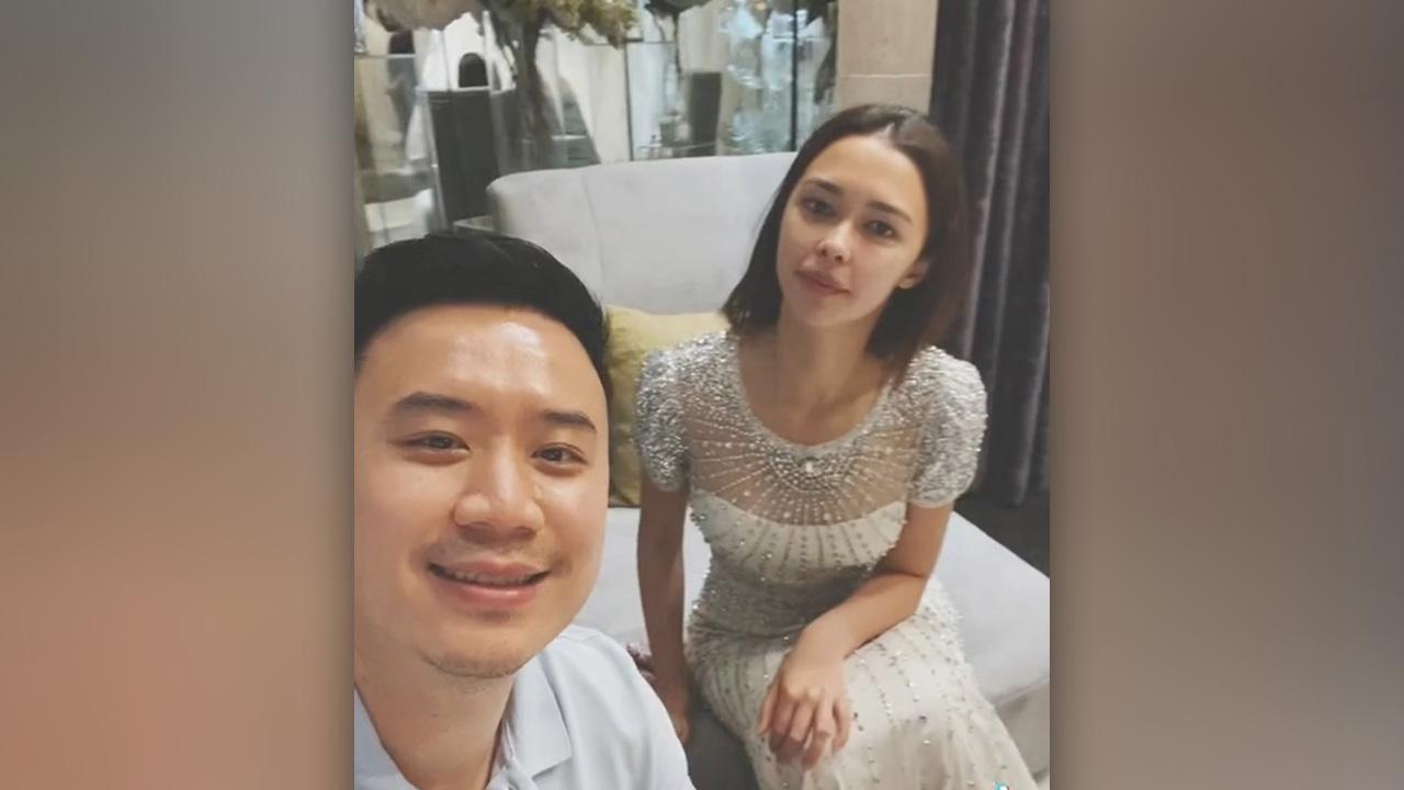 โน้ต วิเศษ พา แพทริเซีย ลองชุดเจ้าสาว ว่าที่เจ้าบ่าวตื่นเต้นในความสวย (คลิป)