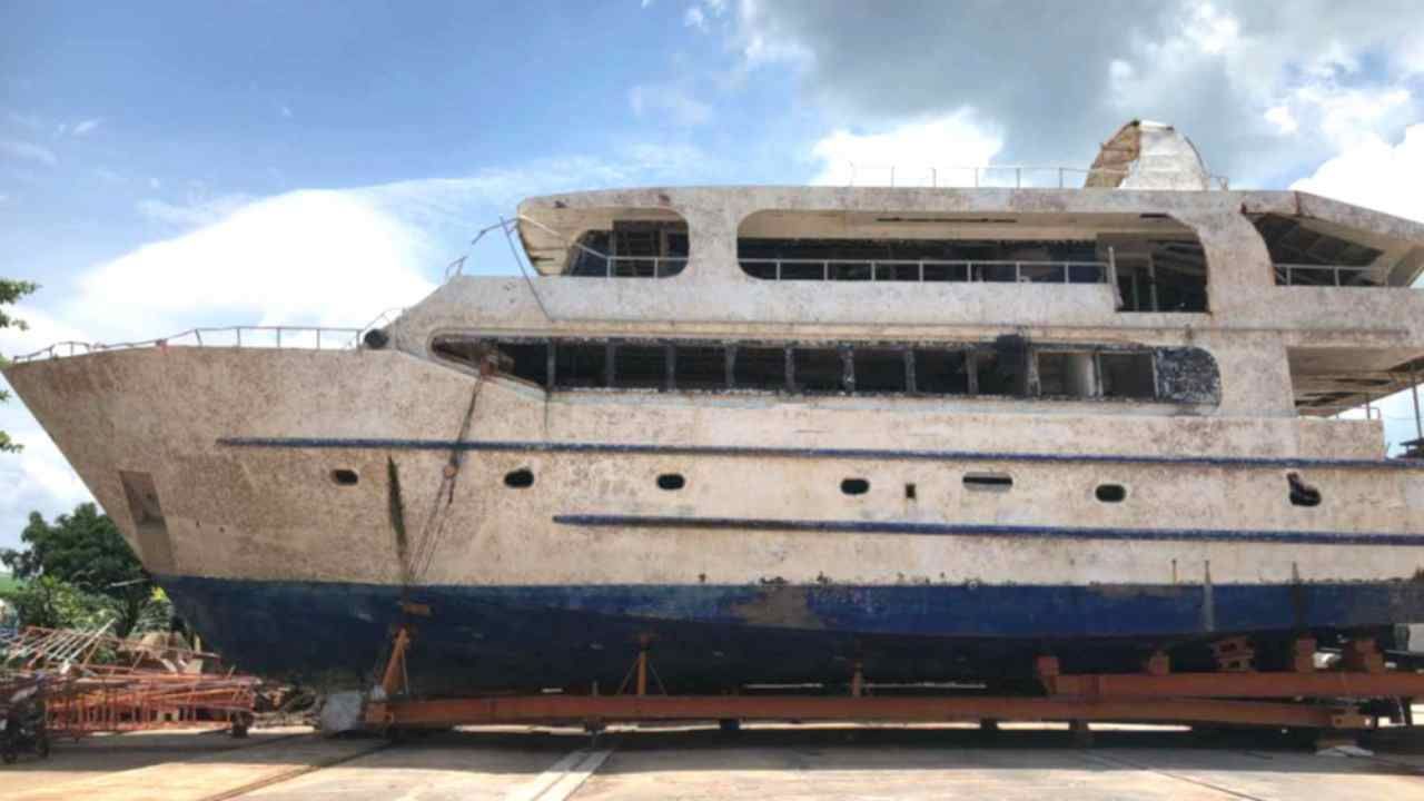 เรือฟีนิกส์ล่ม!