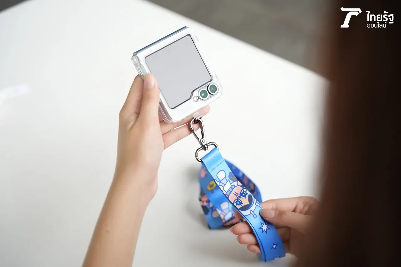 รีวิว Galaxy Z Flip 6 x Crybaby รุ่นลิมิเต็ดเอาใจสายจุ่ม รับอาร์ตทอย พร้อมอุปกรณ์ใช้งานสุดคิวต์