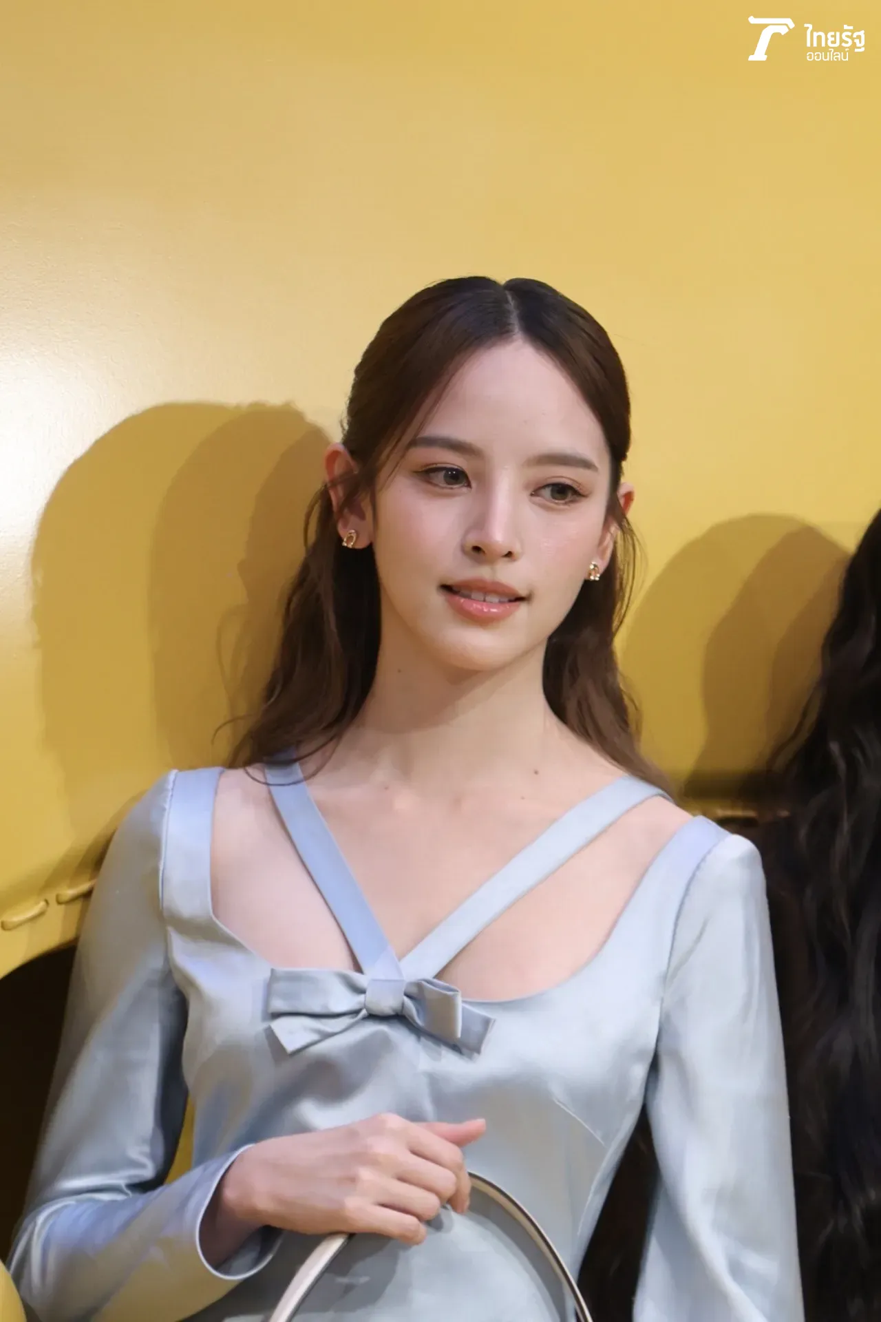 ณิชา ออกสื่อครั้งแรกหลังข่าว โตโน่ มาในลุคสวยหวานสดใส แต่ยังไม่พูดใดๆ (คลิป)