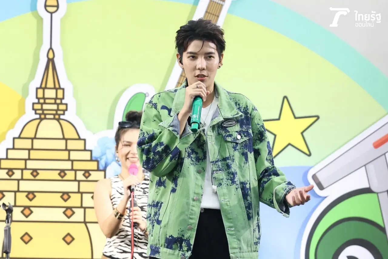 ชมภาพ ป๊ายปาย โอริโอ้ ขึ้นโชว์ไทยรัฐแฟร์ มอบความสุขให้แฟนๆ แบบเต็มอิ่ม