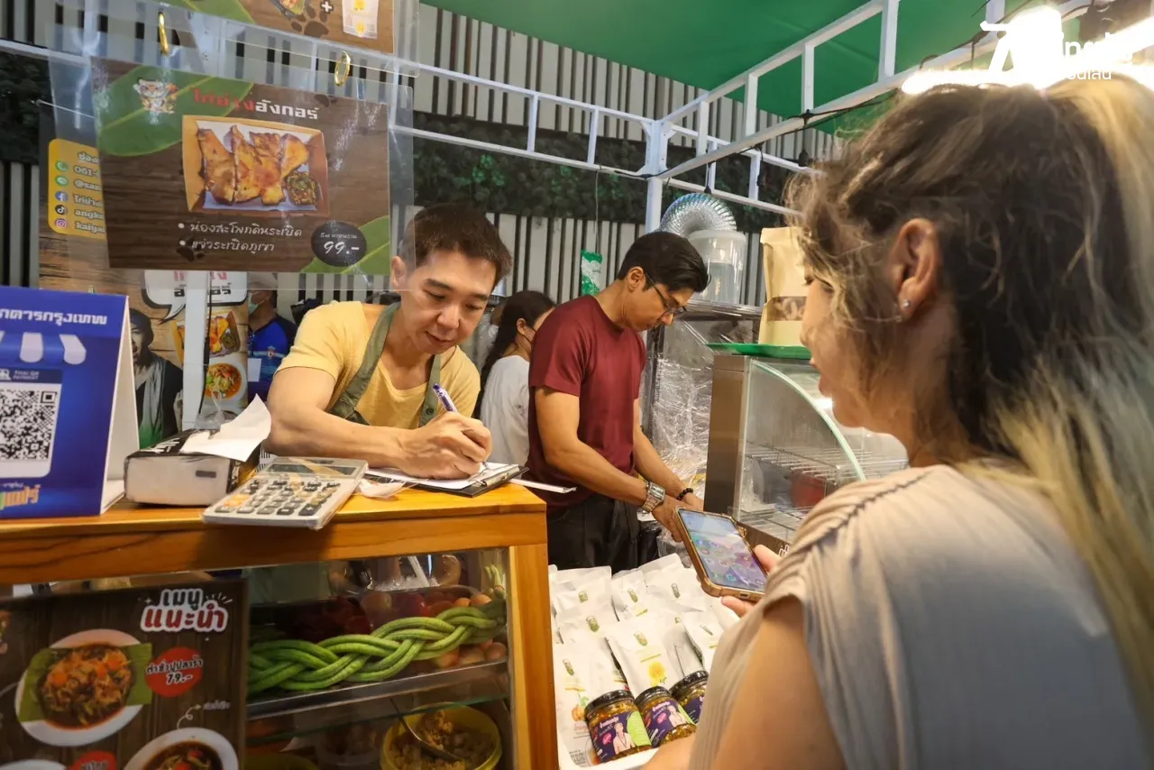 ส่องบูธดารางาน "ไทยรัฐแฟร์" วันสุดท้าย คึกคักสุดๆ คนต่อคิวซื้อของแน่นงาน