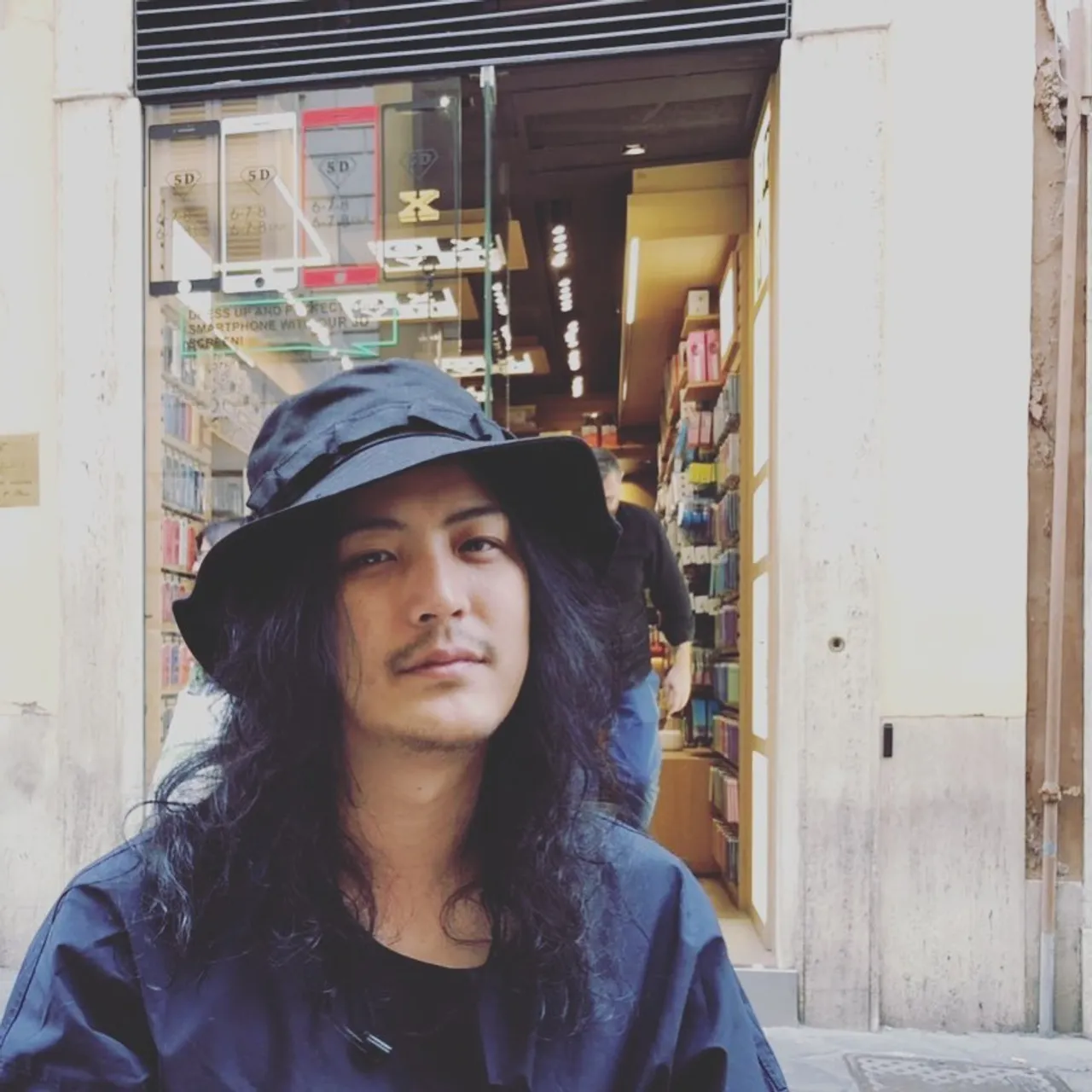 ต๊อด ศิณะ อุ่นทรพันธุ์