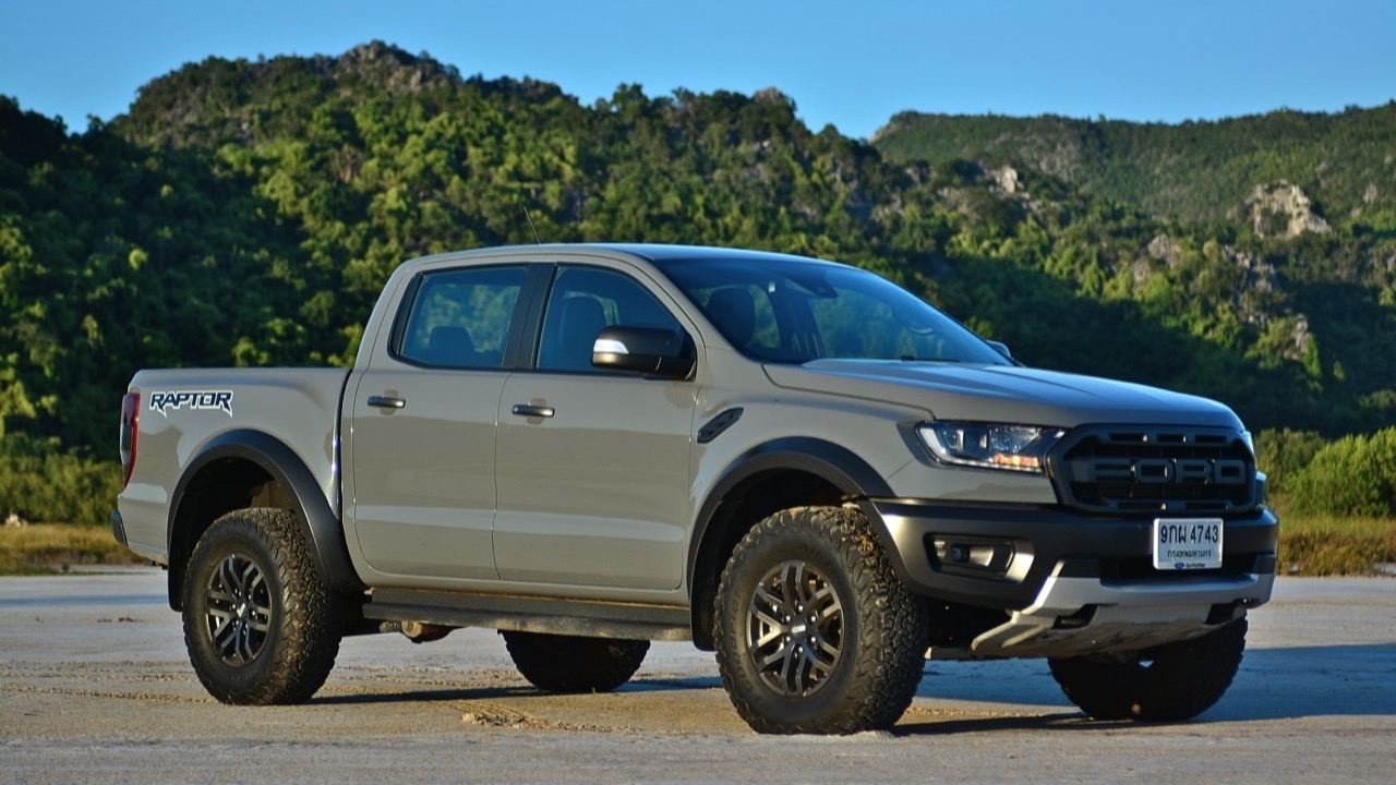 17,000 กิโลเมตร คนบ่นไม่ซื้อ คนซื้อเงียบกริบ! ทดสอบ FORD RANGER RAPTOR