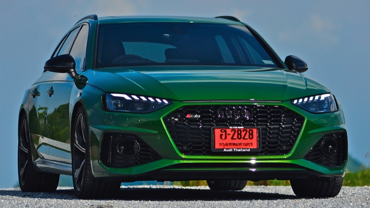 ลองของโหด โคตรอยากได้ ทดสอบ AUDI RS4 AVANT QUATTRO 