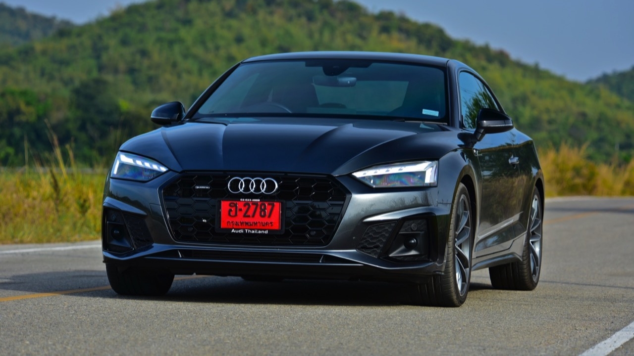 ของขวัญซานต้า AUDI A5 COUPE 45TFSI QUATTRO S LINE BLACK EDITION 