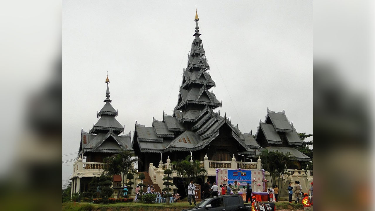 ค้านสร้างพิพิธภัณฑ์แม่สะเรียงด้วยไม้เทียม