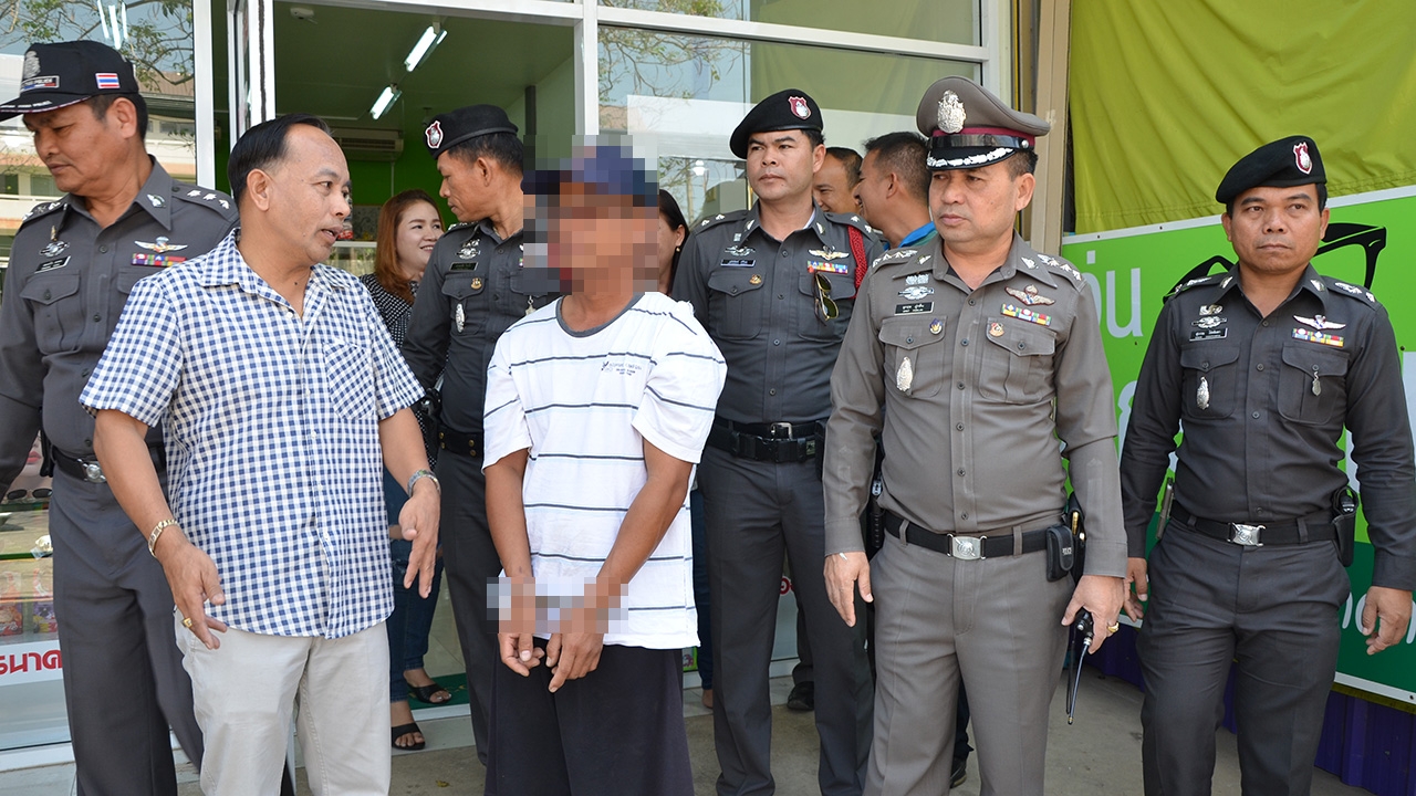 ตร.ลพบุรี จับตีนแมวแสบคืนเดียวบุกยกเค้า 5 ที่ พบประวัติโชกโชน