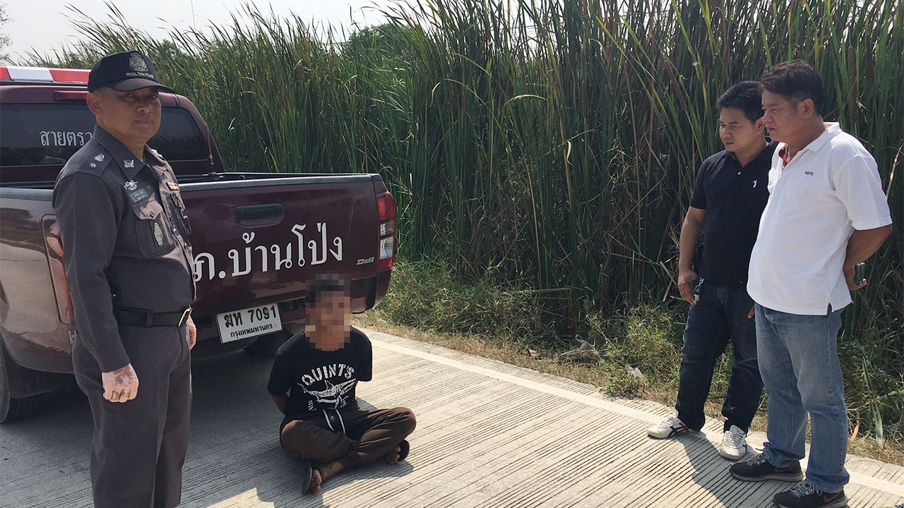 โมโหอะไรขนาดนี้! หนุ่มบ้านโป่งยิงลูกซองขึ้นฟ้า ฉุนร้านไม่ขายยาแก้ไอ