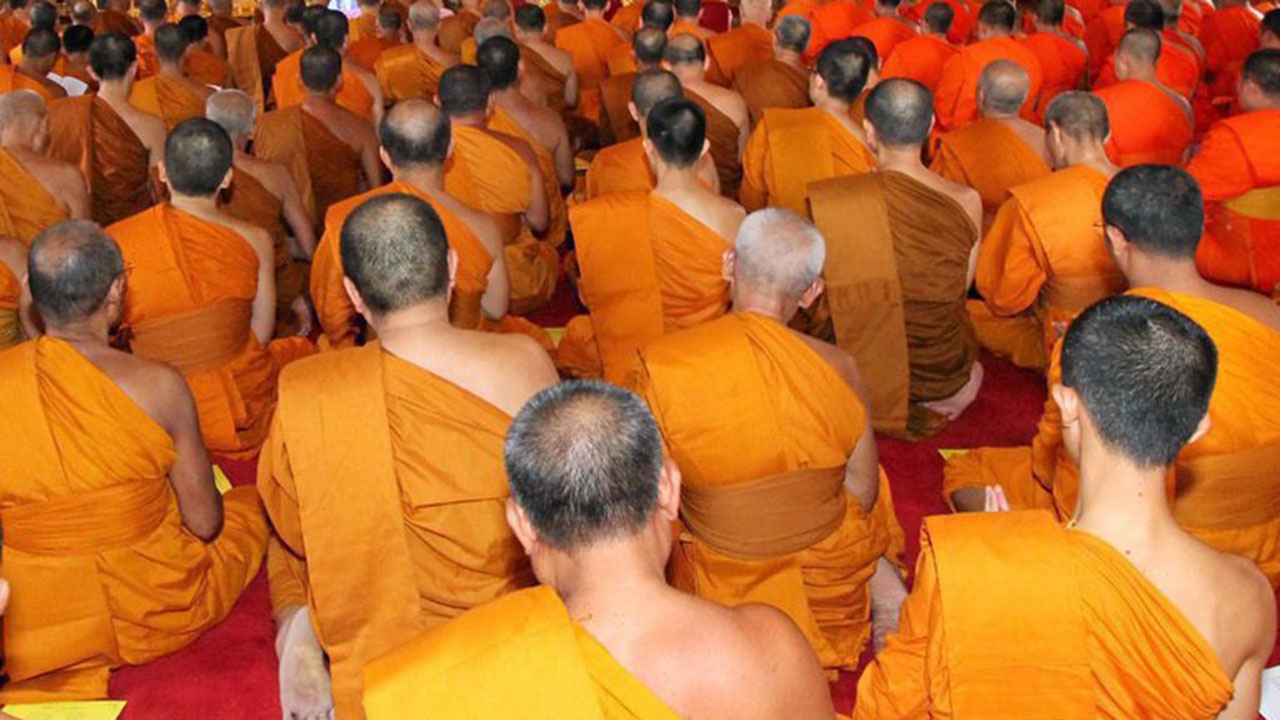 ฮือฮาปธ.9 คะแนนเต็ม พระวัดเขาวังราชบุรี สอบ325รูป-ได้28