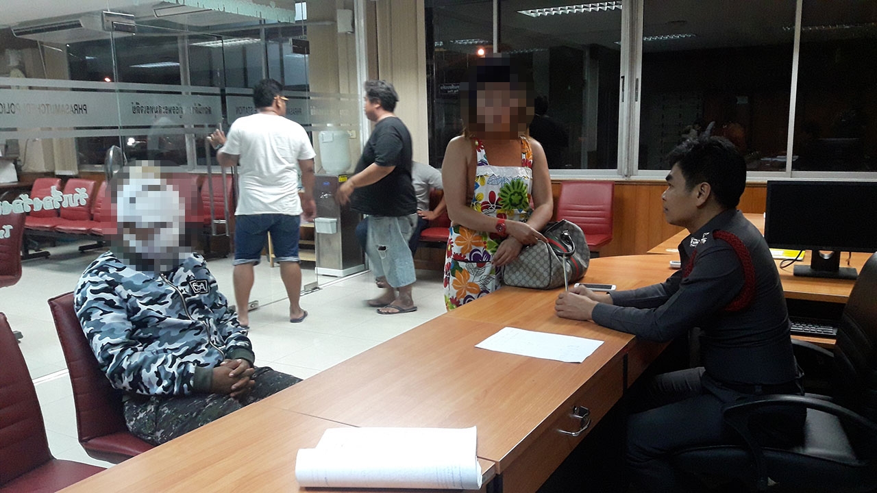 เปิดศึกโหด! แม่ค้าสลัด ยกกระทะน้ำมันเดือดๆ ราดแม่ค้าลูกชิ้นเจ็บสาหัส