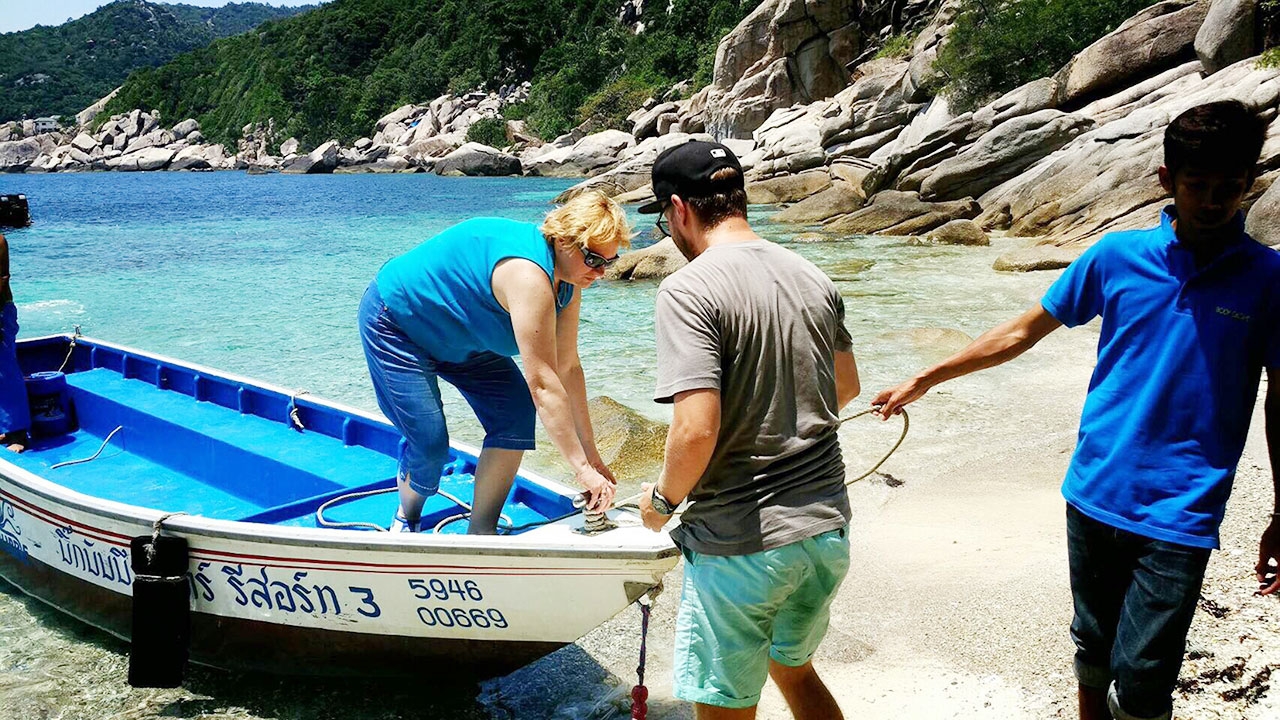 แม่สาวรัสเซีย ร่วมค้นหาลูกหายปริศนาที่เกาะเต่า ยังไร้วี่แวว
