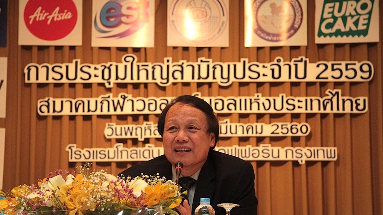 ไร้คู่ต่อกร! 'สมพร' นั่งเก้าอี้นายกลูกยางสมัย 4 