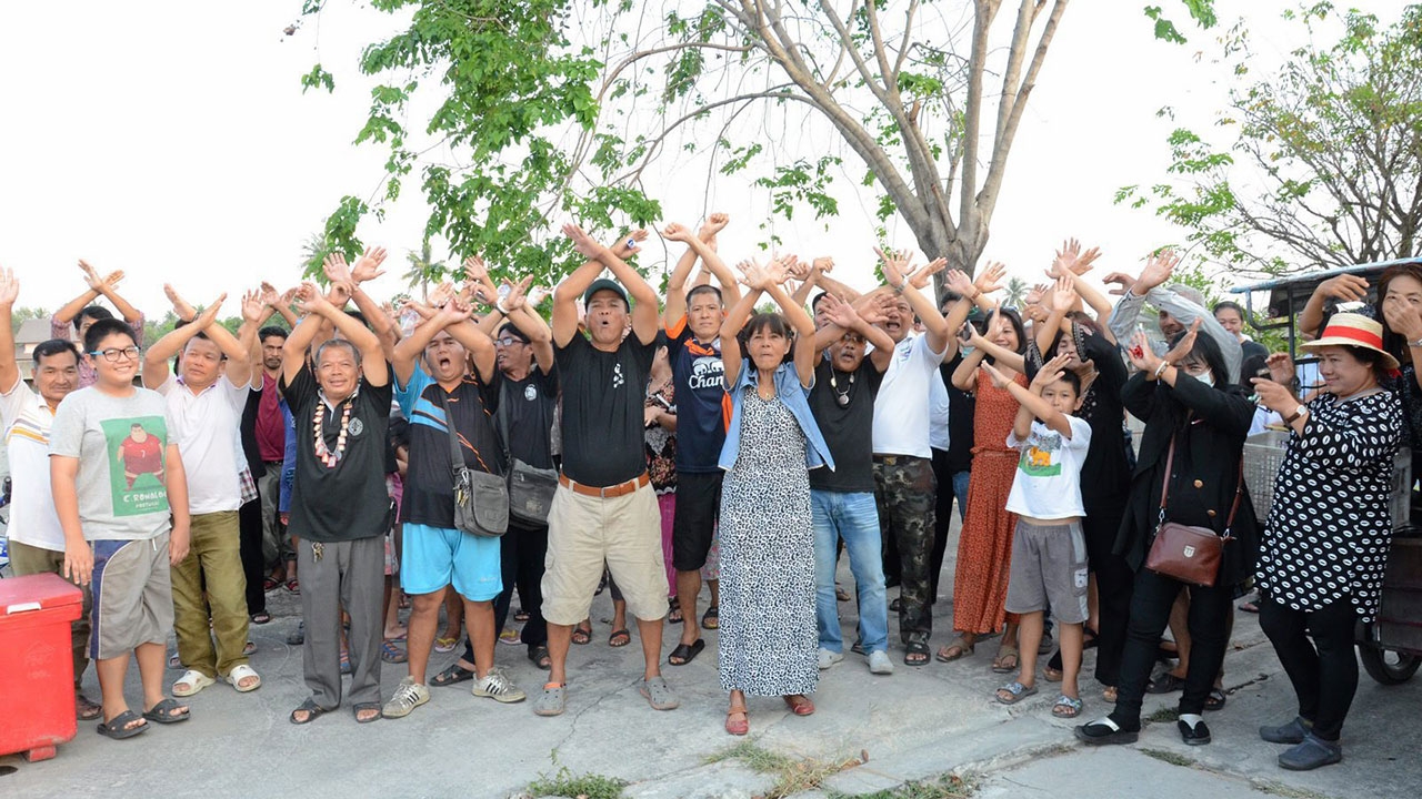ค้านถนนผ่าหมู่บ้าน 600 หลังผวาจมบาดาล