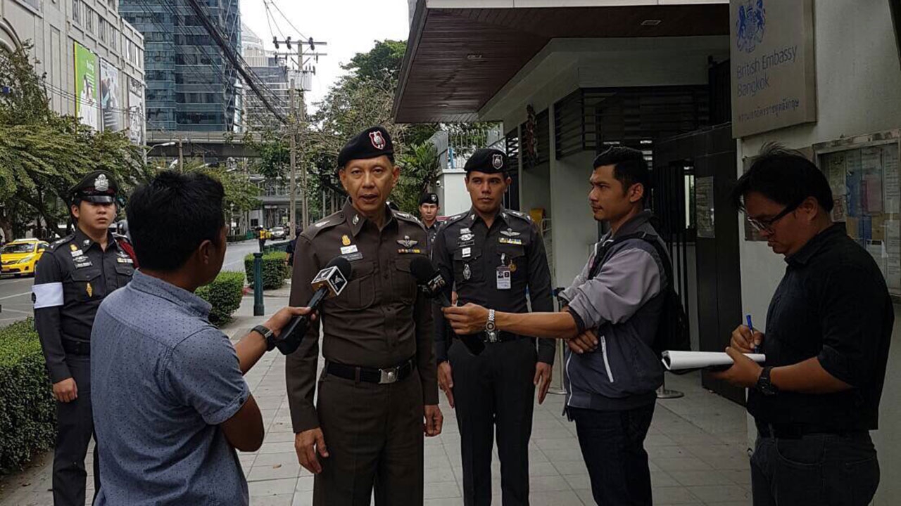 'โรงพักลุมพินี' คุมเข้มดูแลสถานทูตอังกฤษในไทย เฝ้าระวังเหตุไม่คาดฝัน