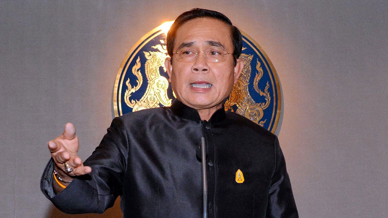 'บิ๊กตู่' ตัดพ้อทำงานไม่ได้ หาก ปชช.ต่อต้าน โยนบาปให้รัฐรับผิดหมด