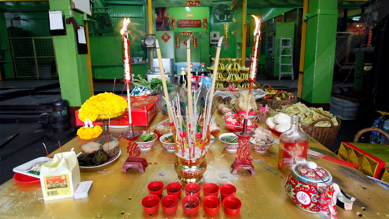 คู่มือไหว้เจ้าตรุษจีน 10 สิ่งครอบจักรวาลที่ต้องรู้ ปี 2560