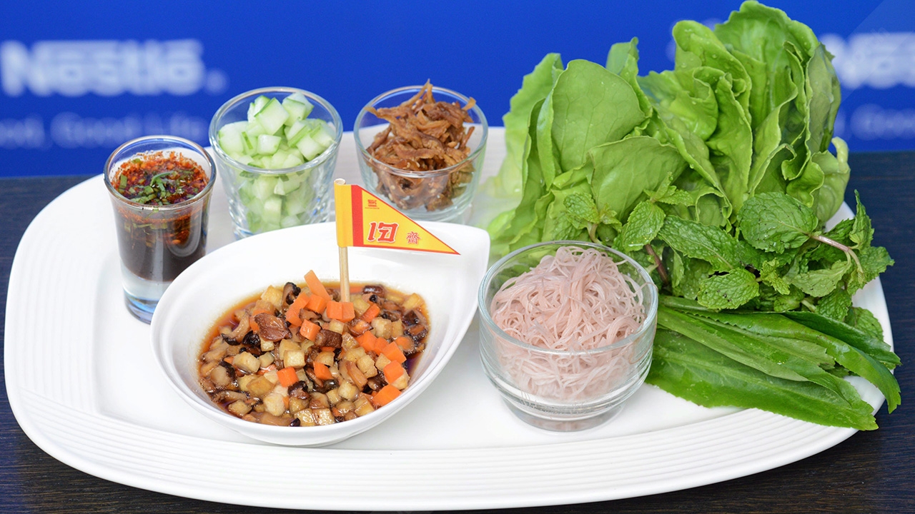 เมี่ยงเต้าหู้ เห็ดหอม